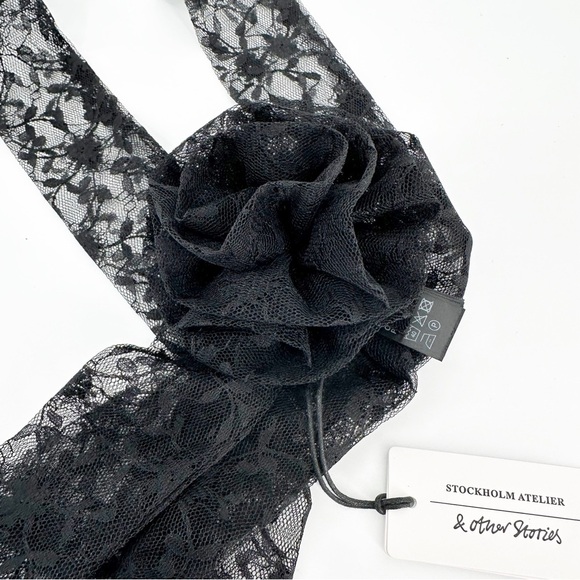 NWT & Other Stories Rose Tie Lace Necklace - Picture 4 of 6